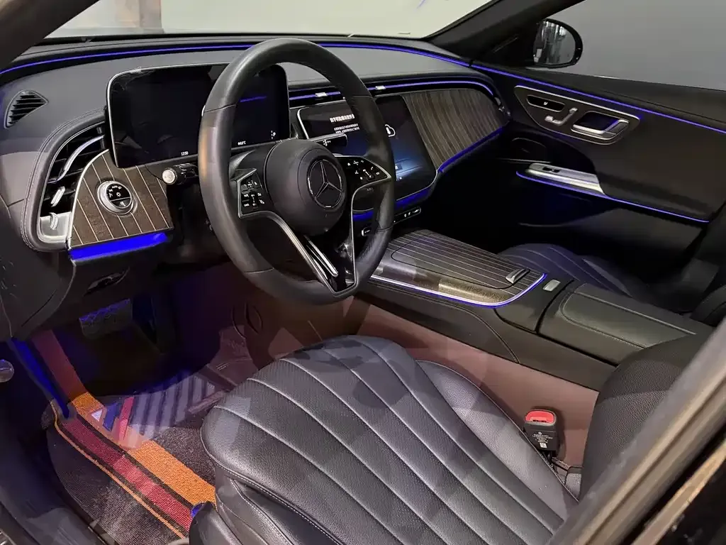 Mercedes-Benz E-Class 2024 из CN, фото 8