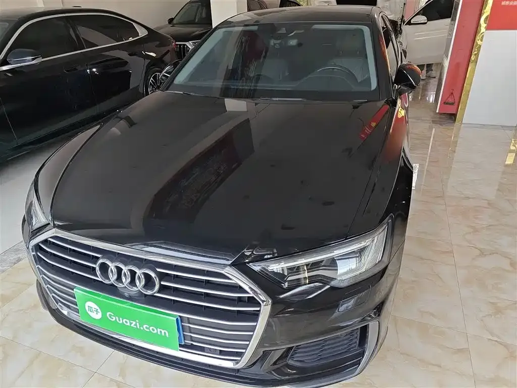 Audi A6L 2022 из CN, фото 3