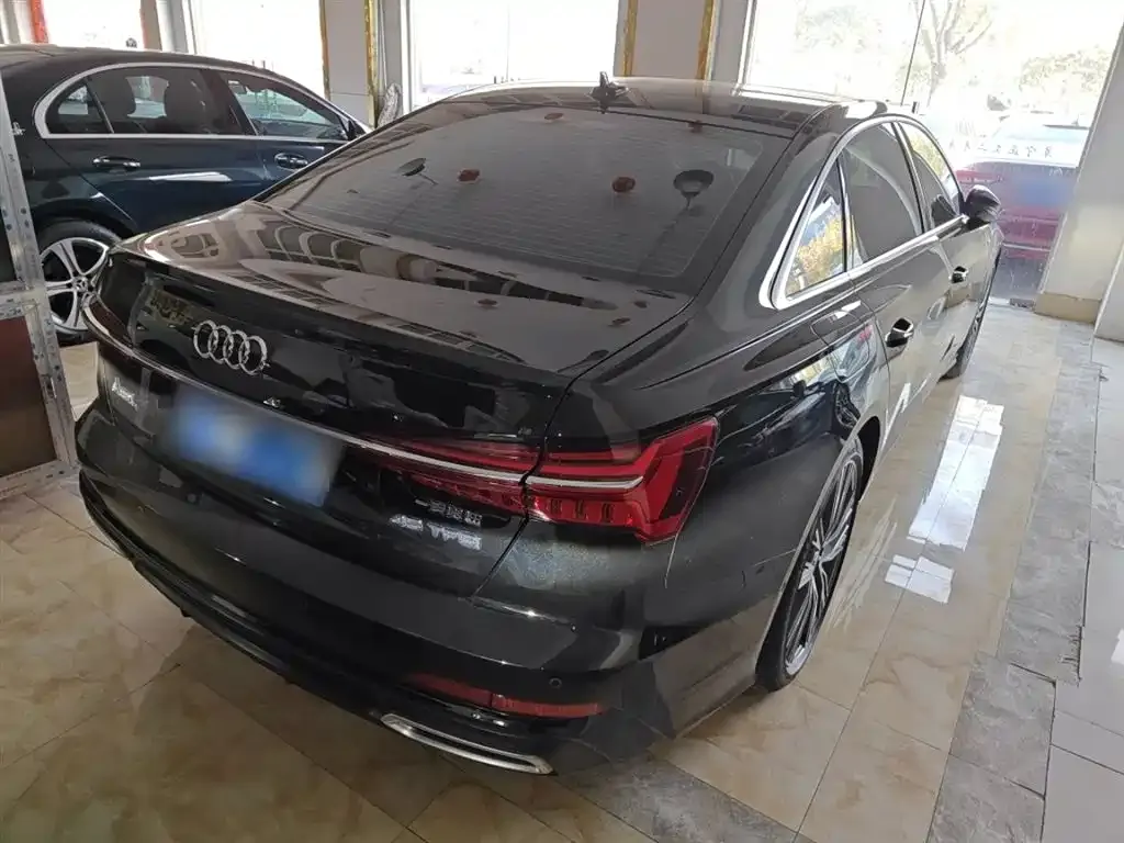 Audi A6L 2022 из CN, фото 7