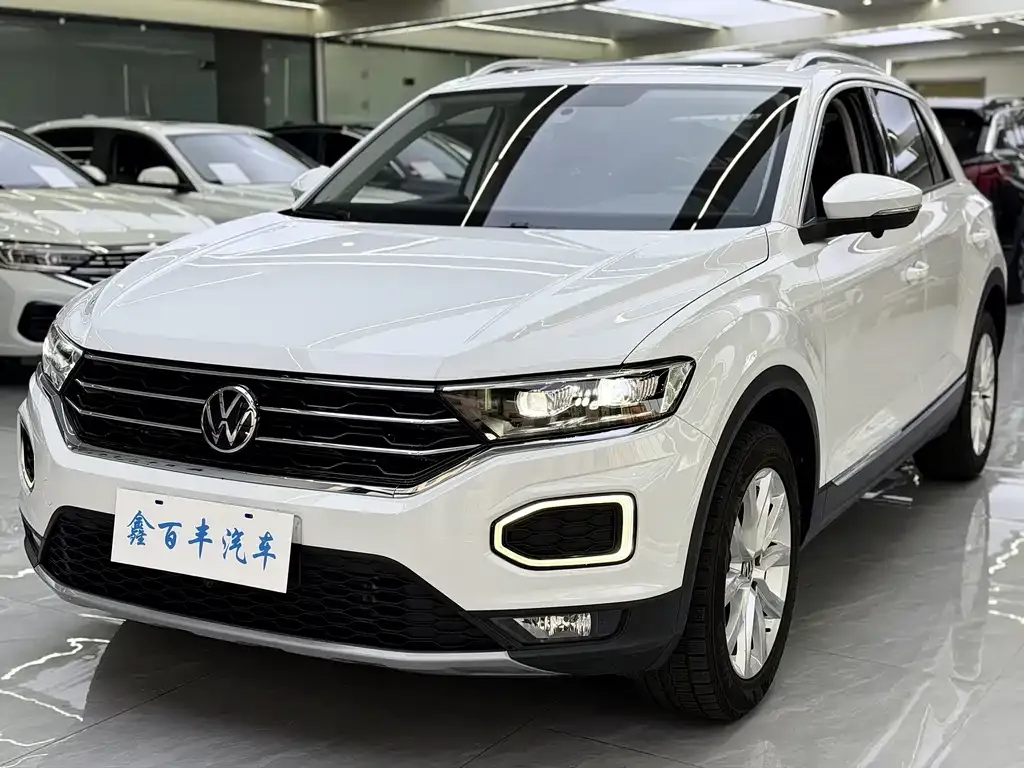Volkswagen T-Roc 2023 из CN, фото 1