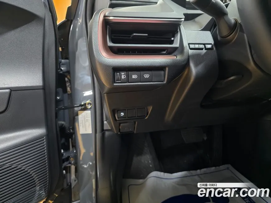 Toyota Prius 2024 из KR, фото 6