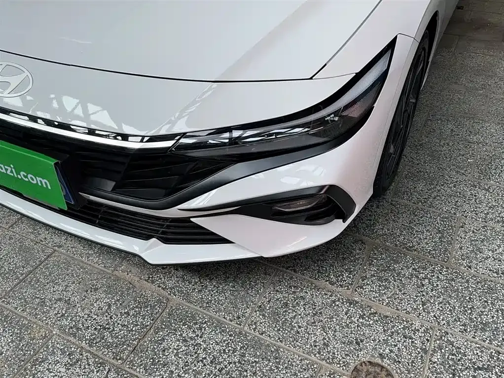 Hyundai Elantra 2023 из CN, фото 7