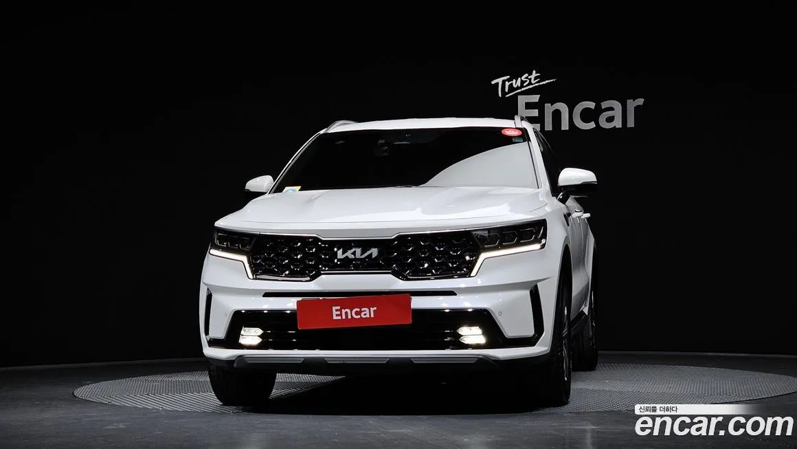 Kia Sorento — фото 3