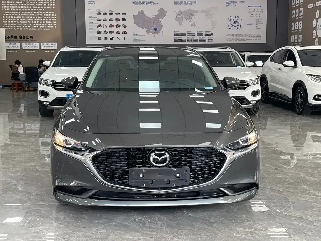 Mazda 3 Axela 2022 из CN, фото 2