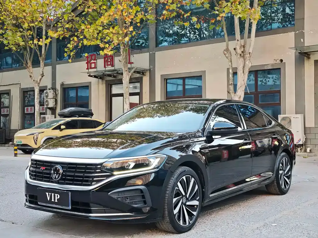 Volkswagen Passat 2024 из CN, фото 1