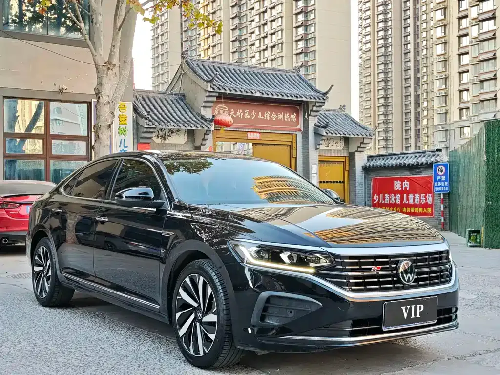 Volkswagen Passat 2024 из CN, фото 3