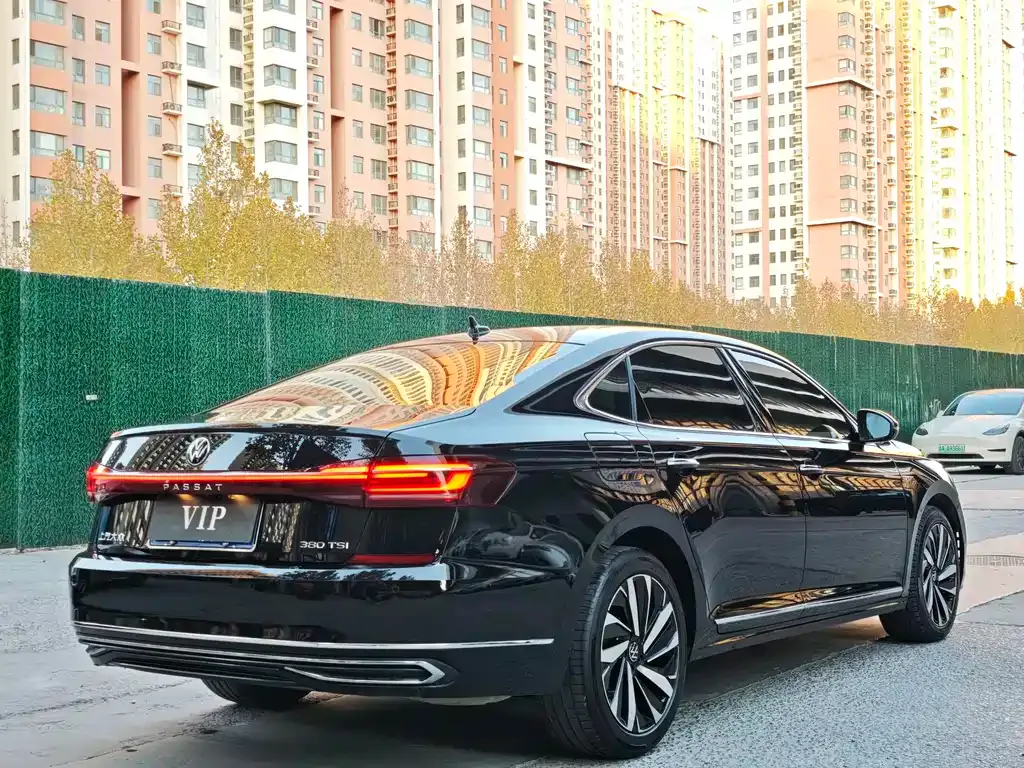 Volkswagen Passat 2024 из CN, фото 8