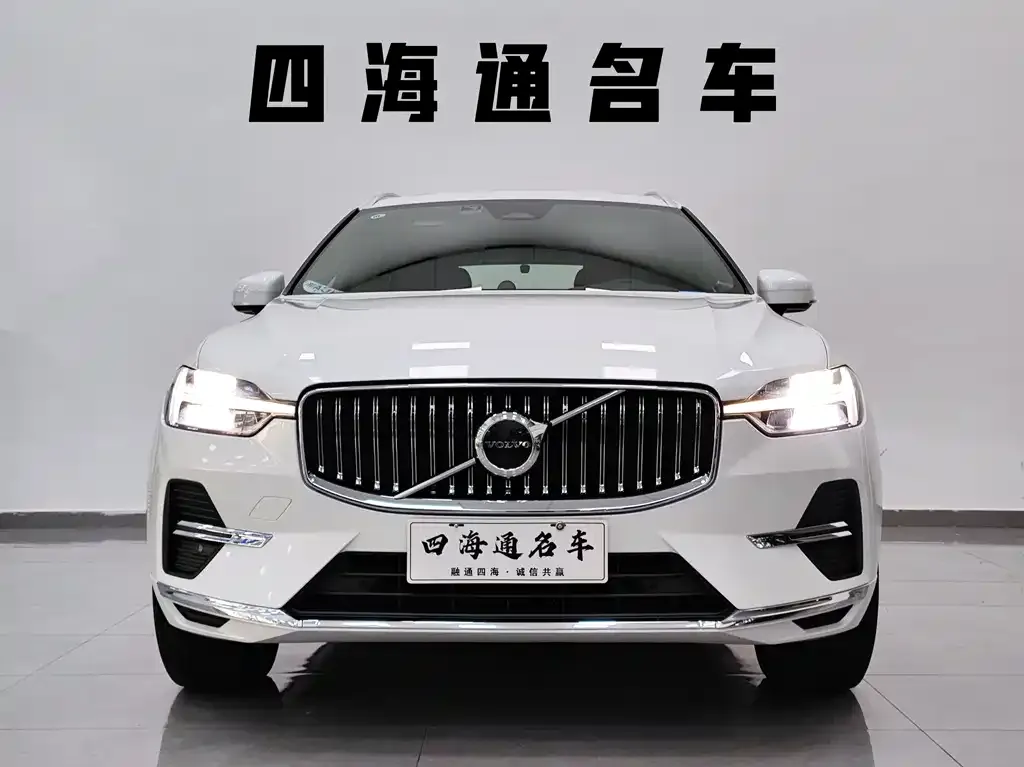 Volvo XC60 — фото 2