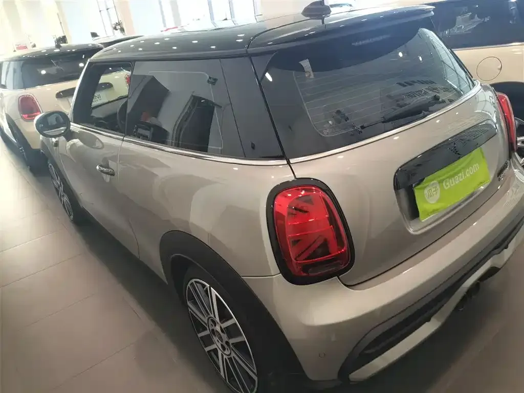 MINI Cooper (3-door) 2024 из CN, фото 5