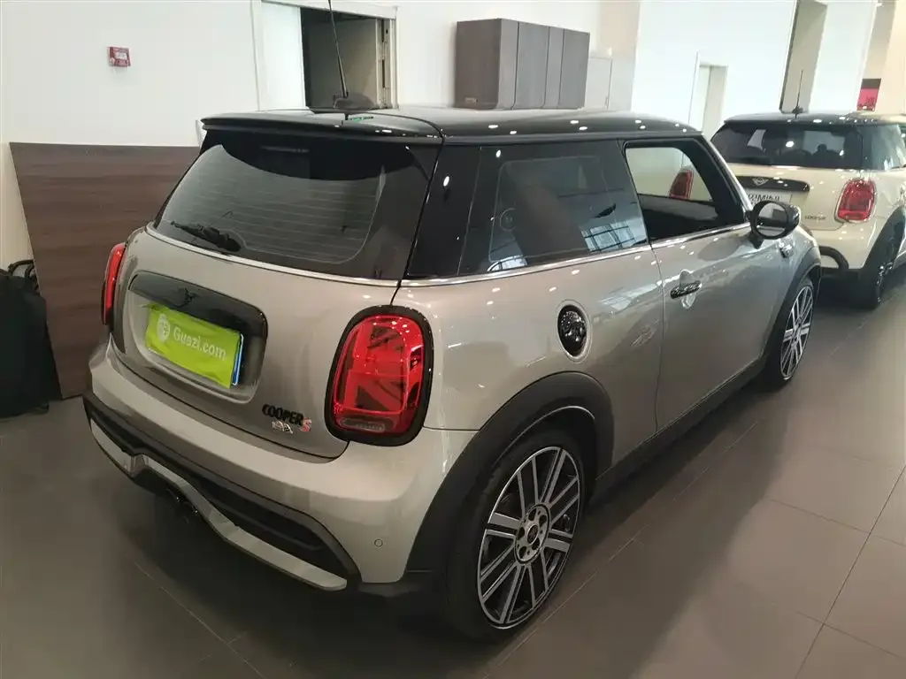 MINI Cooper (3-door) 2024 из CN, фото 7