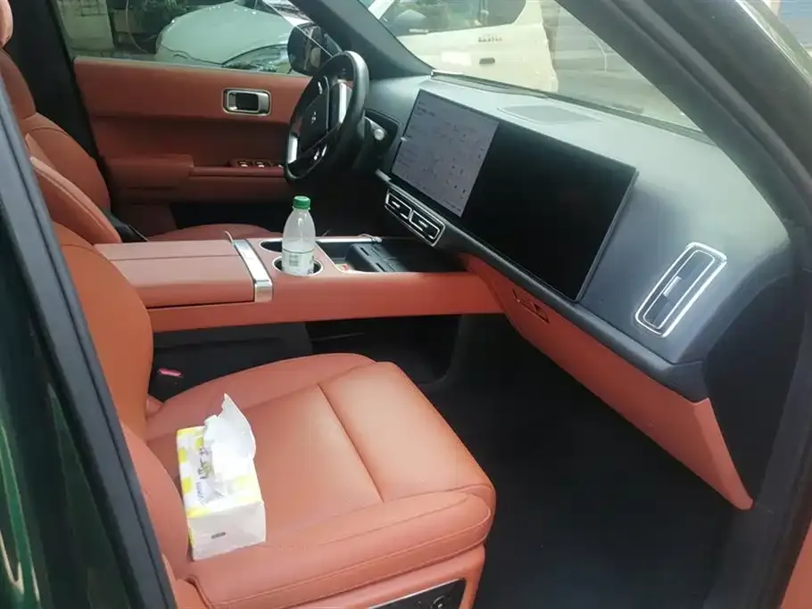 Li Auto L8 2024 из CN, фото 8