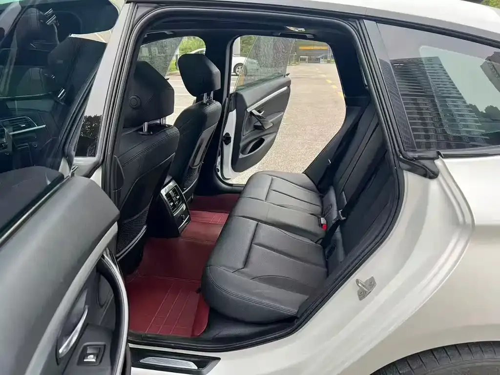 BMW 3 Series GT 2021 из CN, фото 6