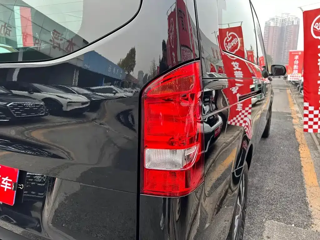 Mercedes-Benz Vito 2024 из CN, фото 6