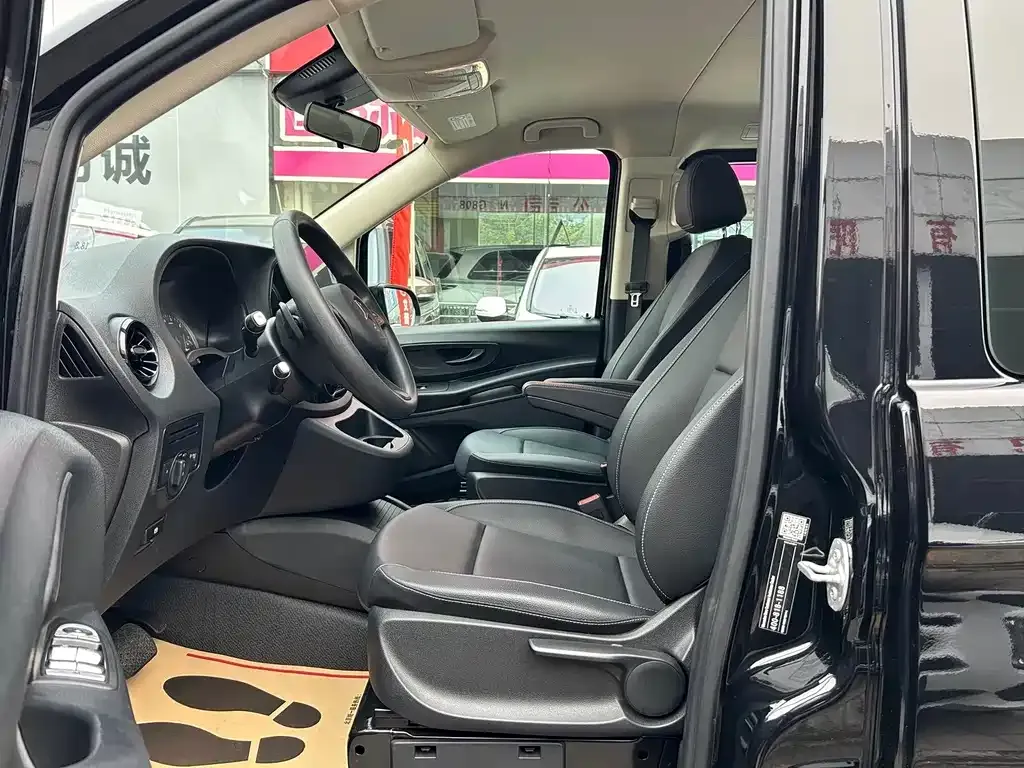 Mercedes-Benz Vito 2024 из CN, фото 8