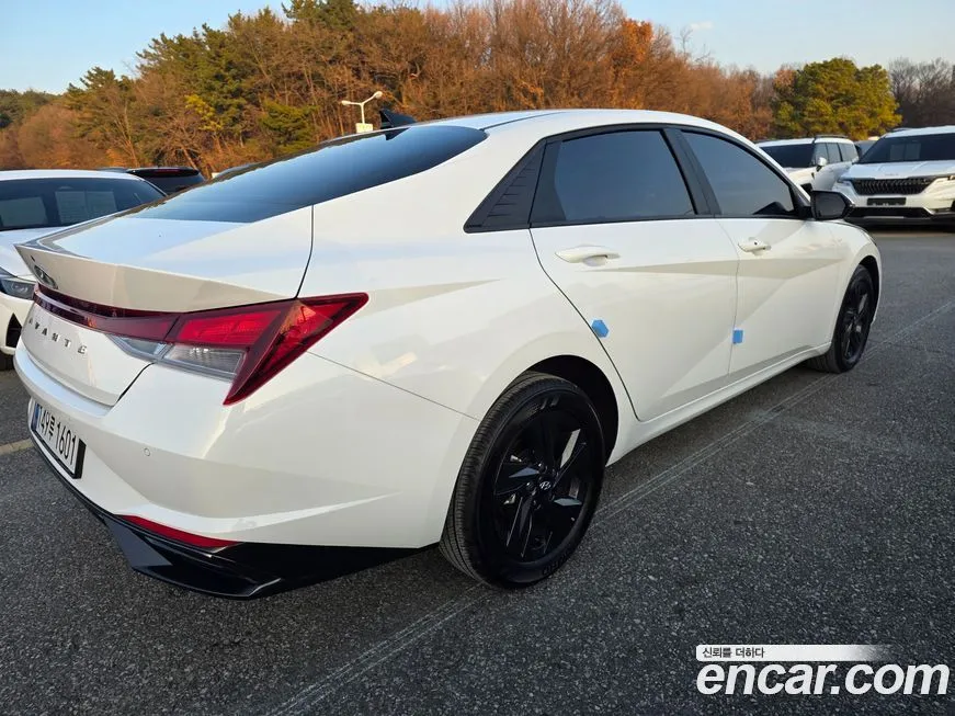 Hyundai AVANTE 2023 из KR, фото 5