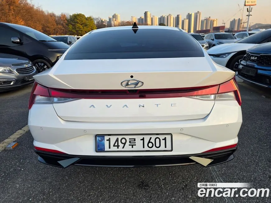 Hyundai AVANTE 2023 из KR, фото 6