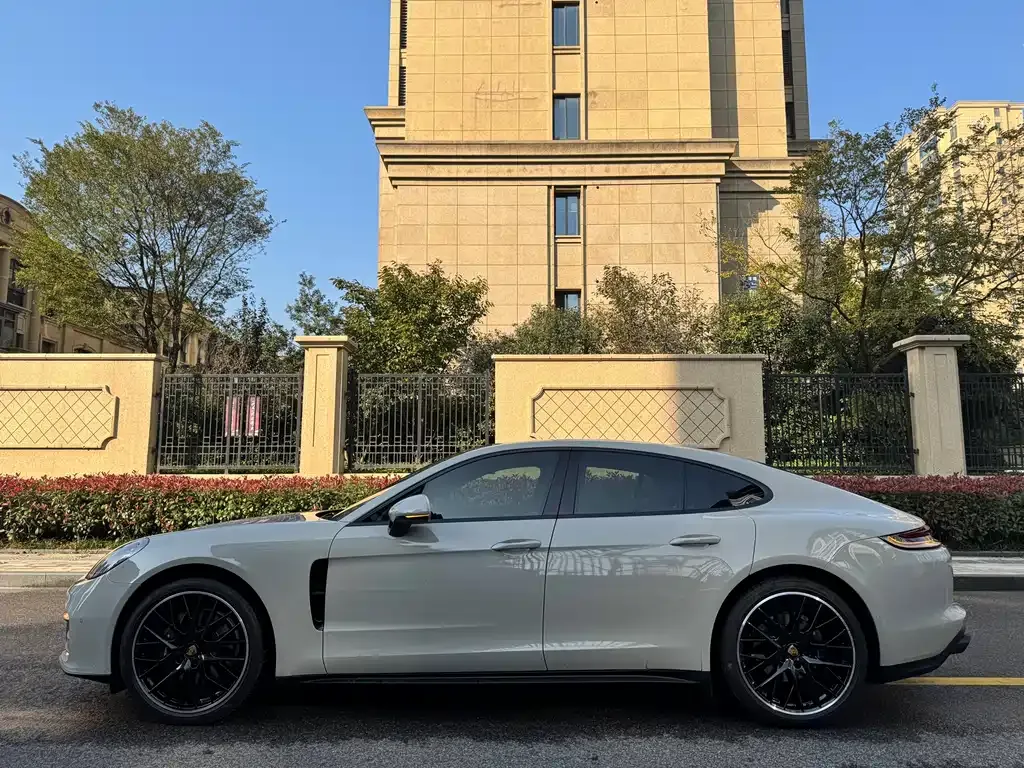 Porsche Panamera 2024 из CN, фото 9