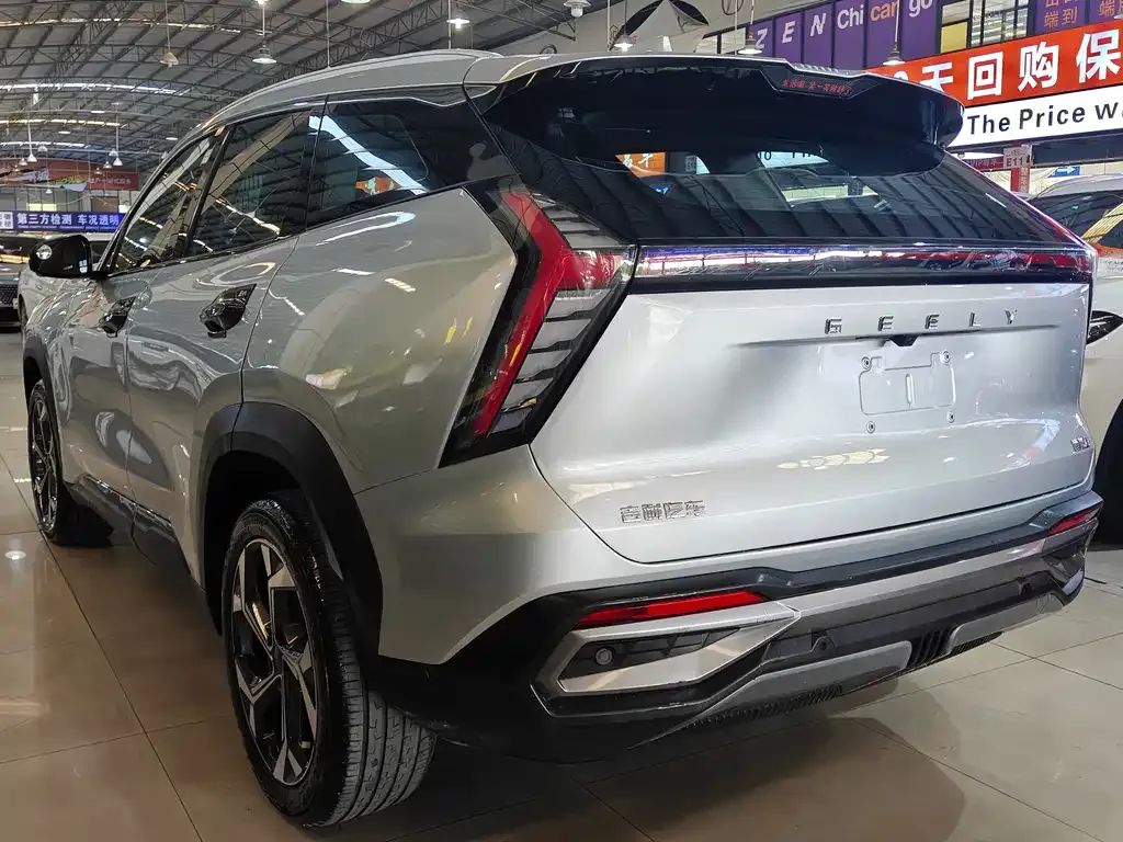 Geely Boyue L 2024 из CN, фото 4