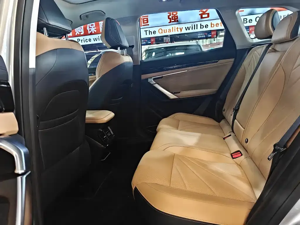 Geely Boyue L 2024 из CN, фото 7