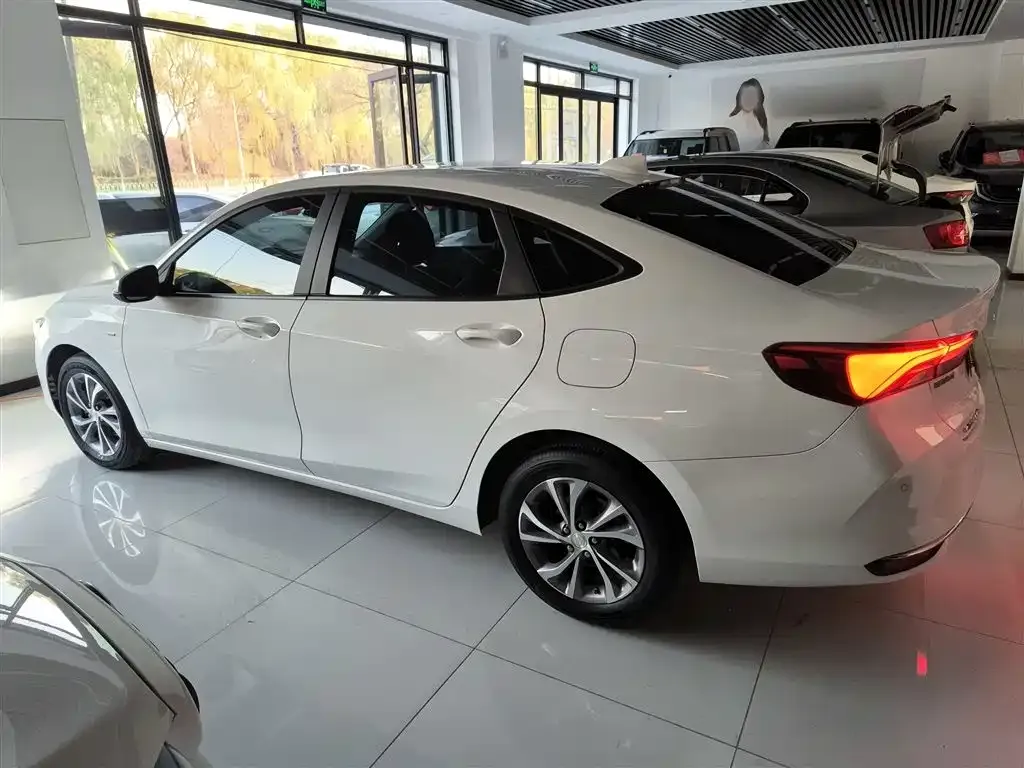 Buick Verano 2023 из CN, фото 5