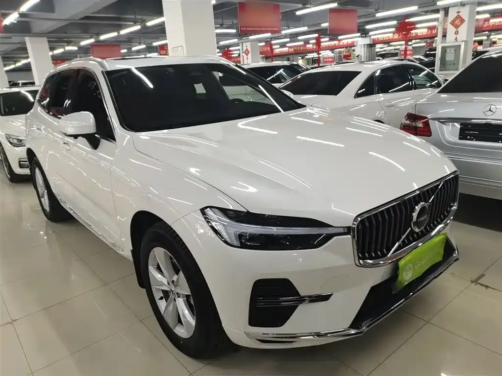 Volvo XC60 2021 из CN, фото 4