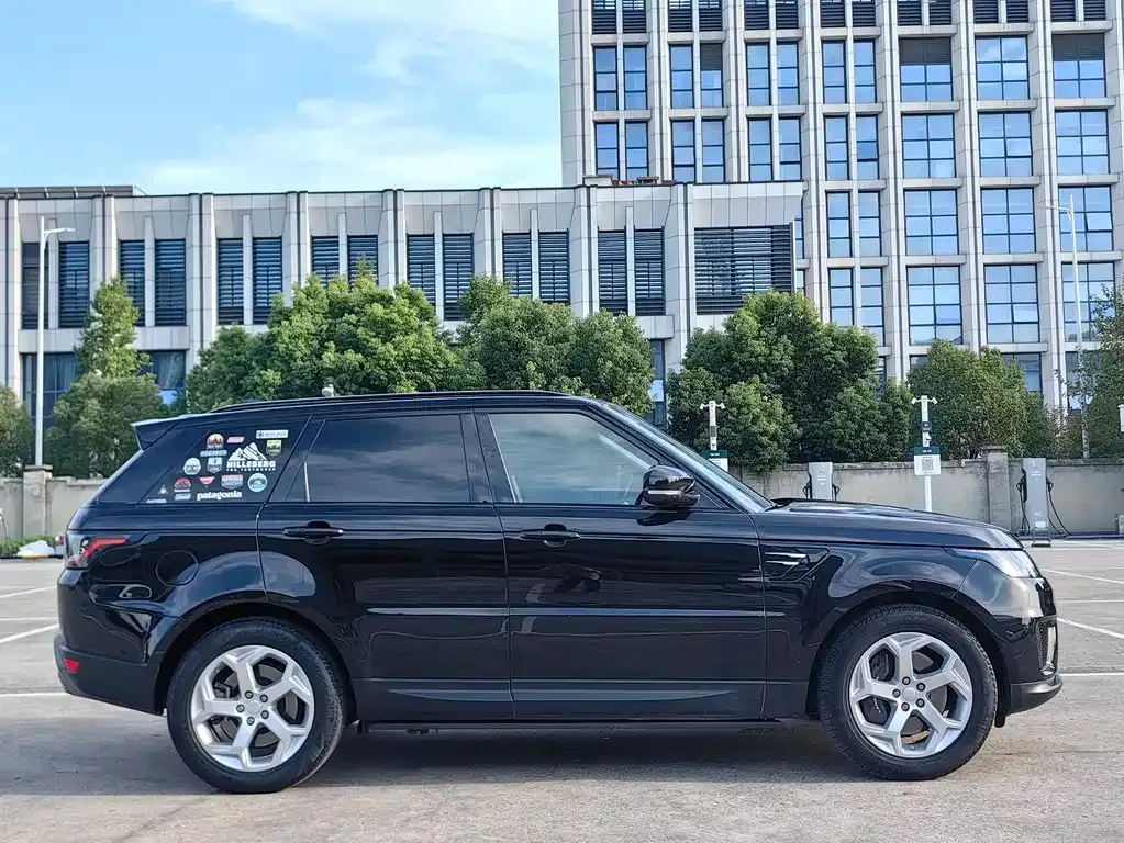Land Rover Sport PHEV 2021 из CN, фото 3