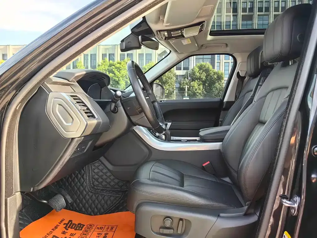 Land Rover Sport PHEV 2021 из CN, фото 7
