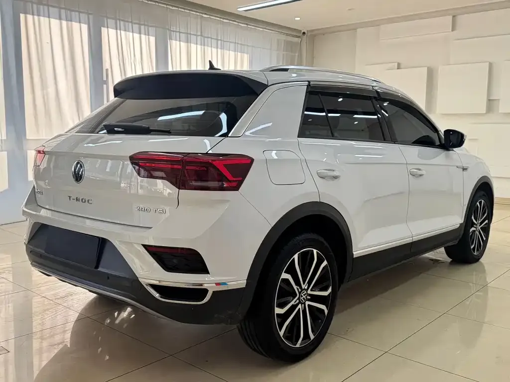 Volkswagen T-Roc 2022 из CN, фото 6