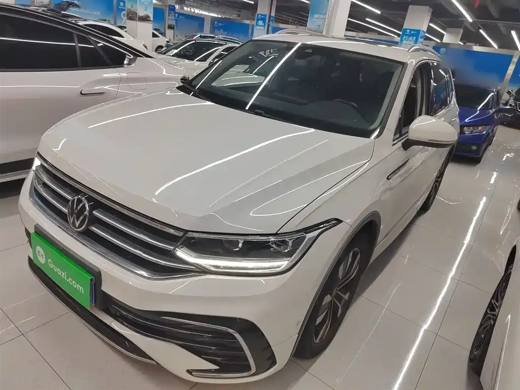Volkswagen Tiguan L 2022 из CN, фото 1