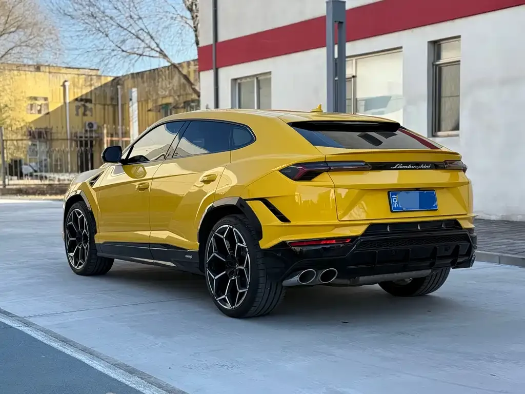 Lamborghini Urus 2024 из CN, фото 4