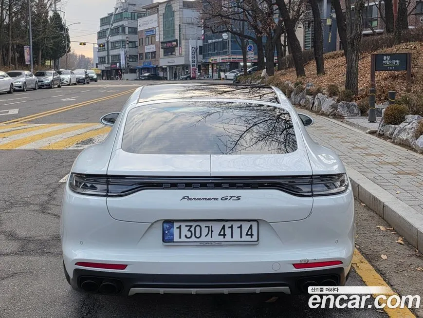 Porsche Panamera 2023 из KR, фото 4