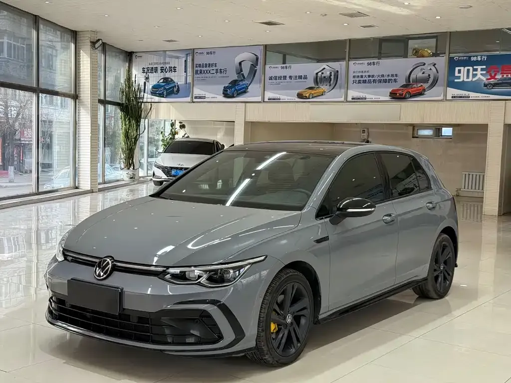 Volkswagen Golf 2021 из CN, фото 1
