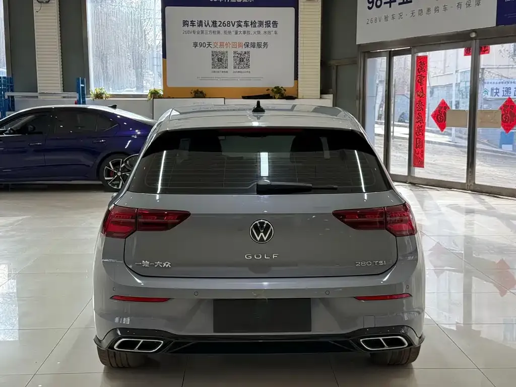 Volkswagen Golf 2021 из CN, фото 5