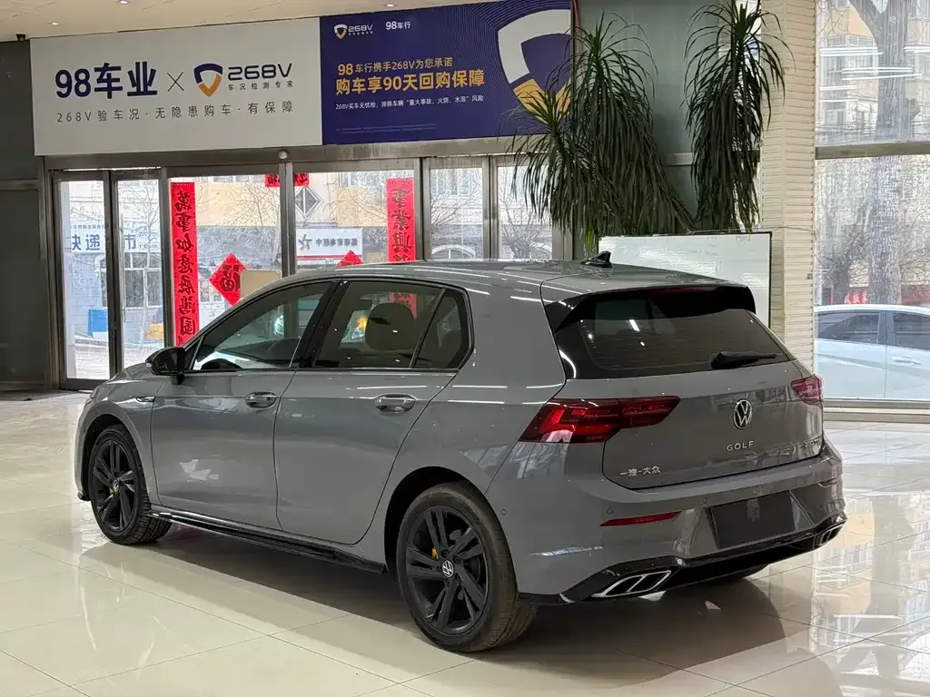 Volkswagen Golf 2021 из CN, фото 6