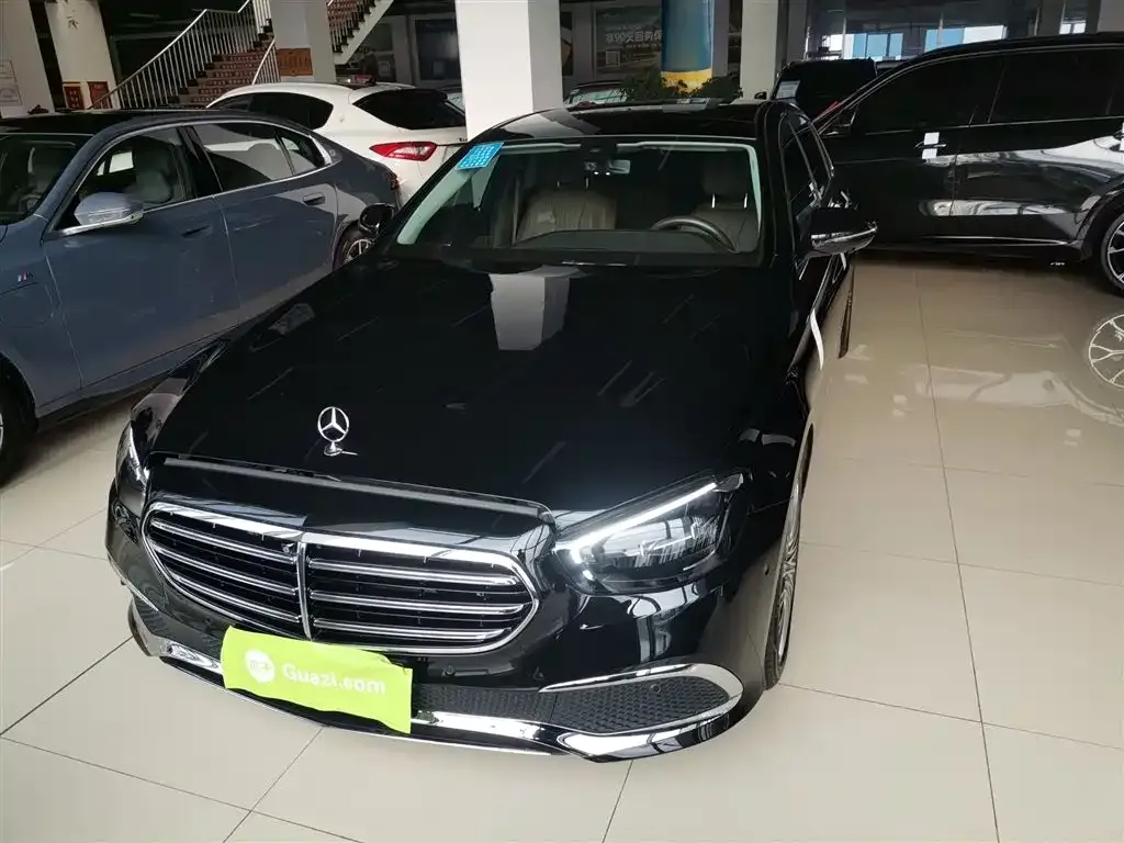 Mercedes-Benz E-Class 2023 из CN, фото 3