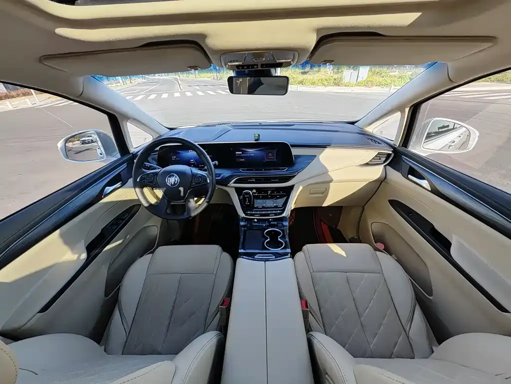 Buick GL8 2023 из CN, фото 5