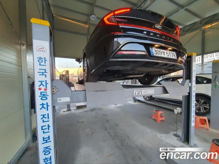 Hyundai Sonata 2022 из KR, фото 2