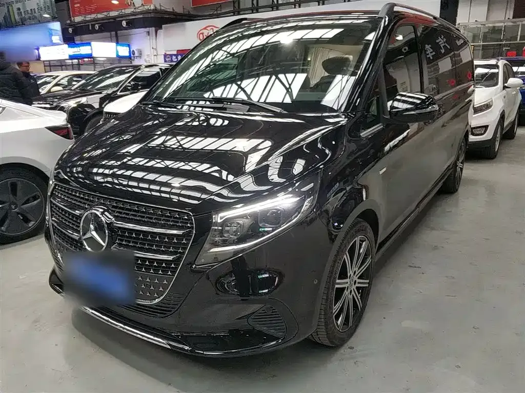 Mercedes-Benz V-Class 2025 из CN, фото 1