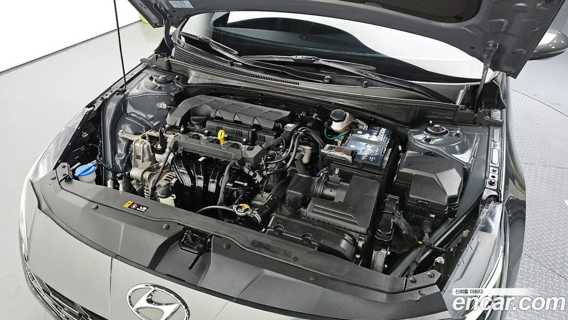 Hyundai AVANTE — фото 6