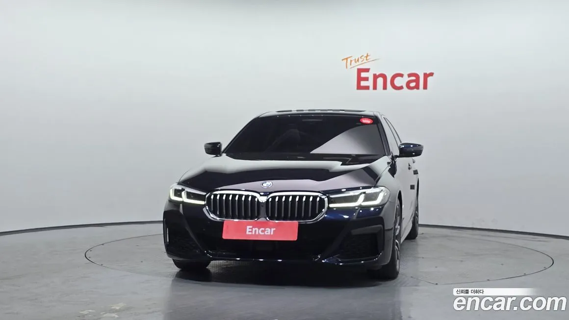BMW 5-Series 2023 из KR, фото 3