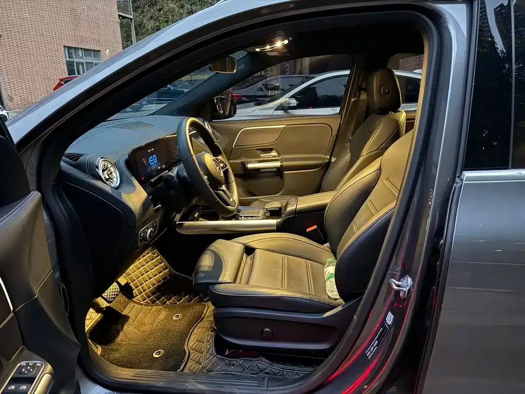 Mercedes-Benz EQA 2024 из CN, фото 4