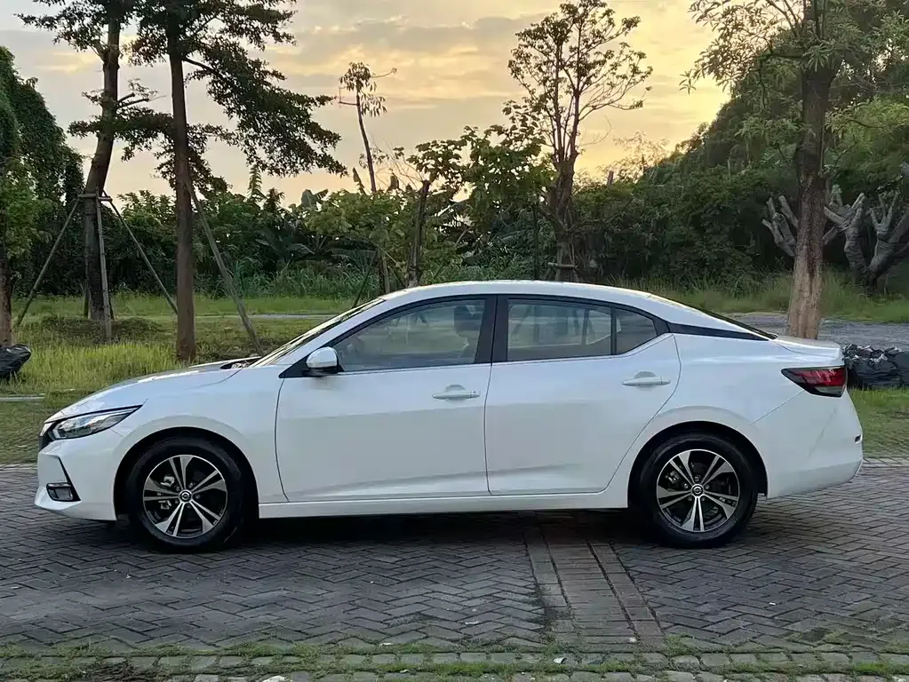Nissan Sylphy 2023 из CN, фото 8
