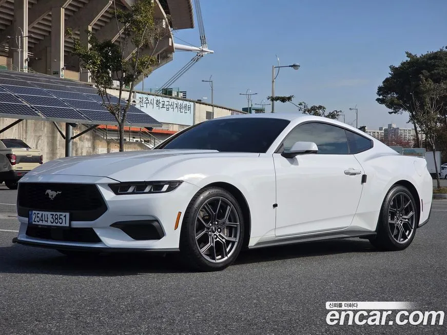 Ford Mustang 2024 из KR, фото 1
