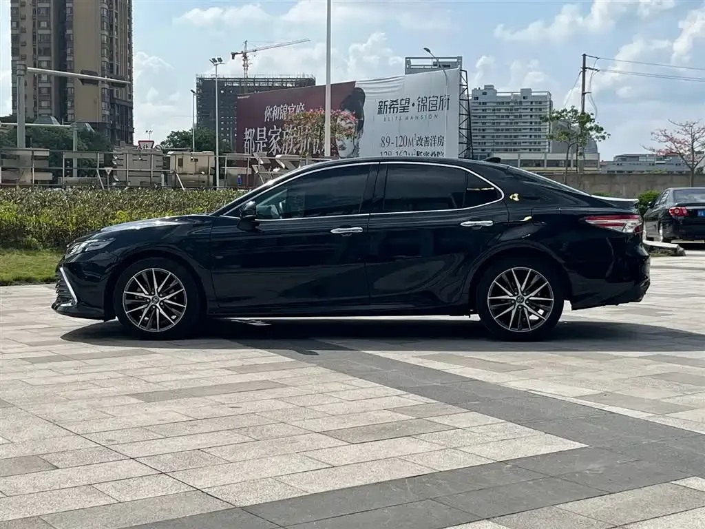 Toyota Camry 2021 из CN, фото 8