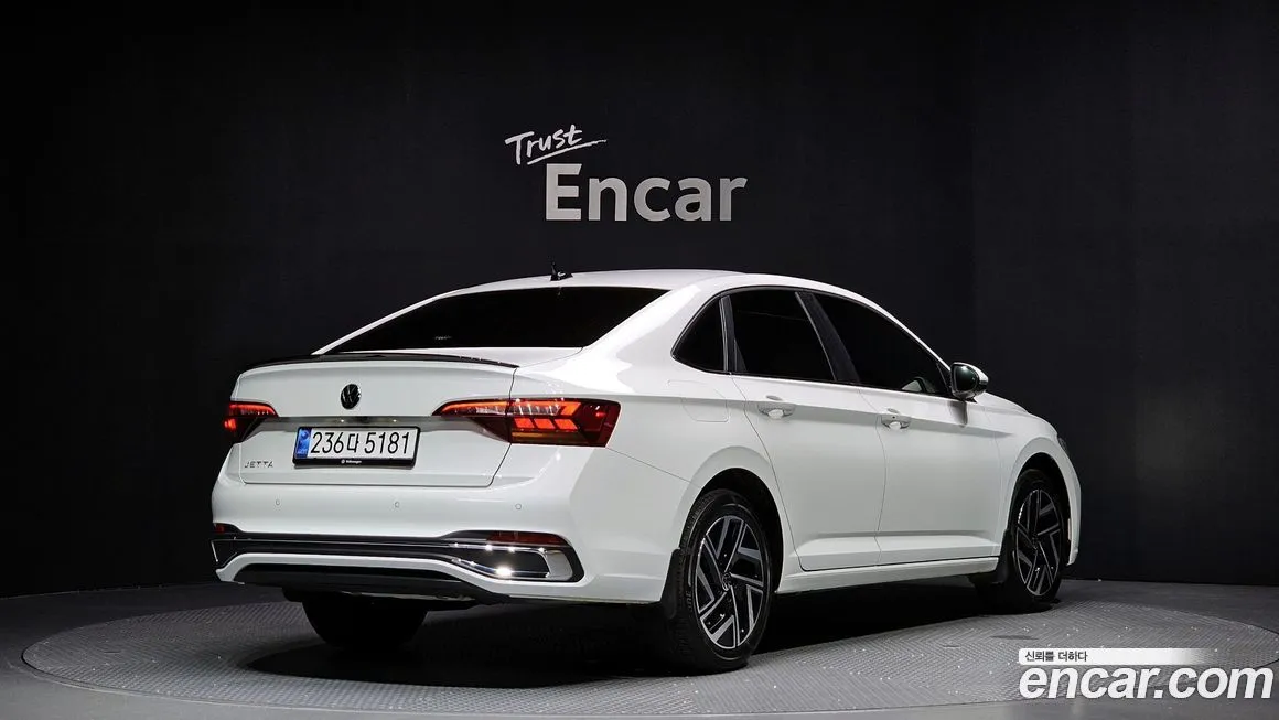 Volkswagen Jetta 2024 из KR, фото 2