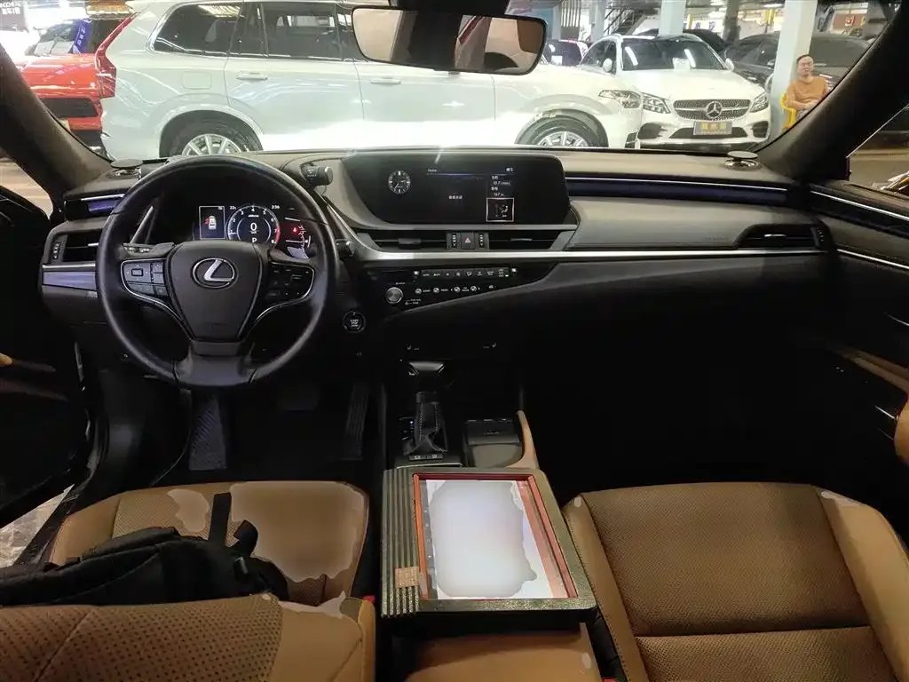 Lexus ES 2021 из CN, фото 10