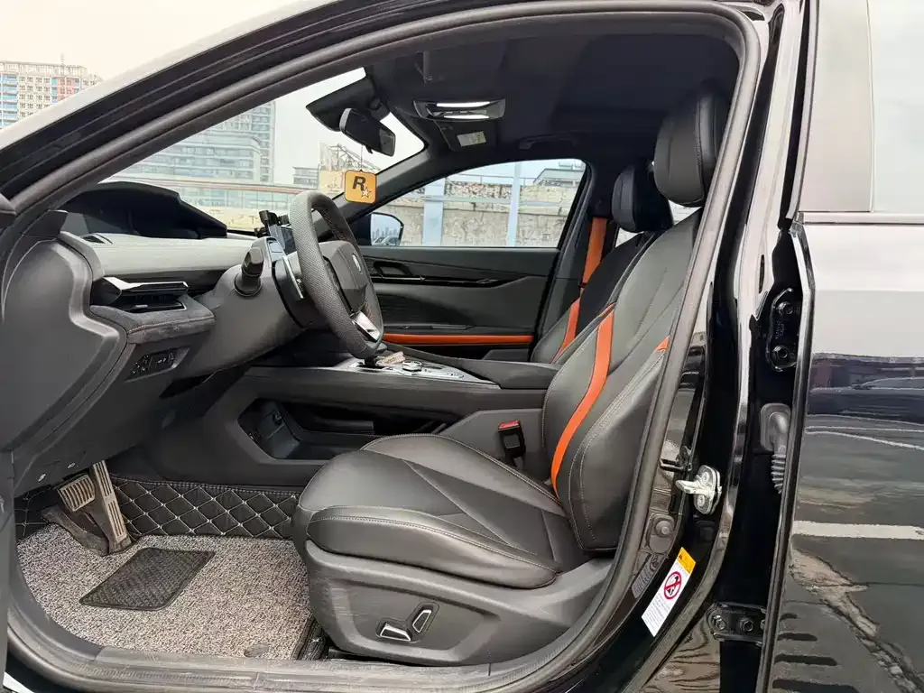 Changan UNI-V 2023 из CN, фото 8