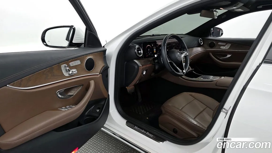 Mercedes-Benz E-Class 2021 из KR, фото 10