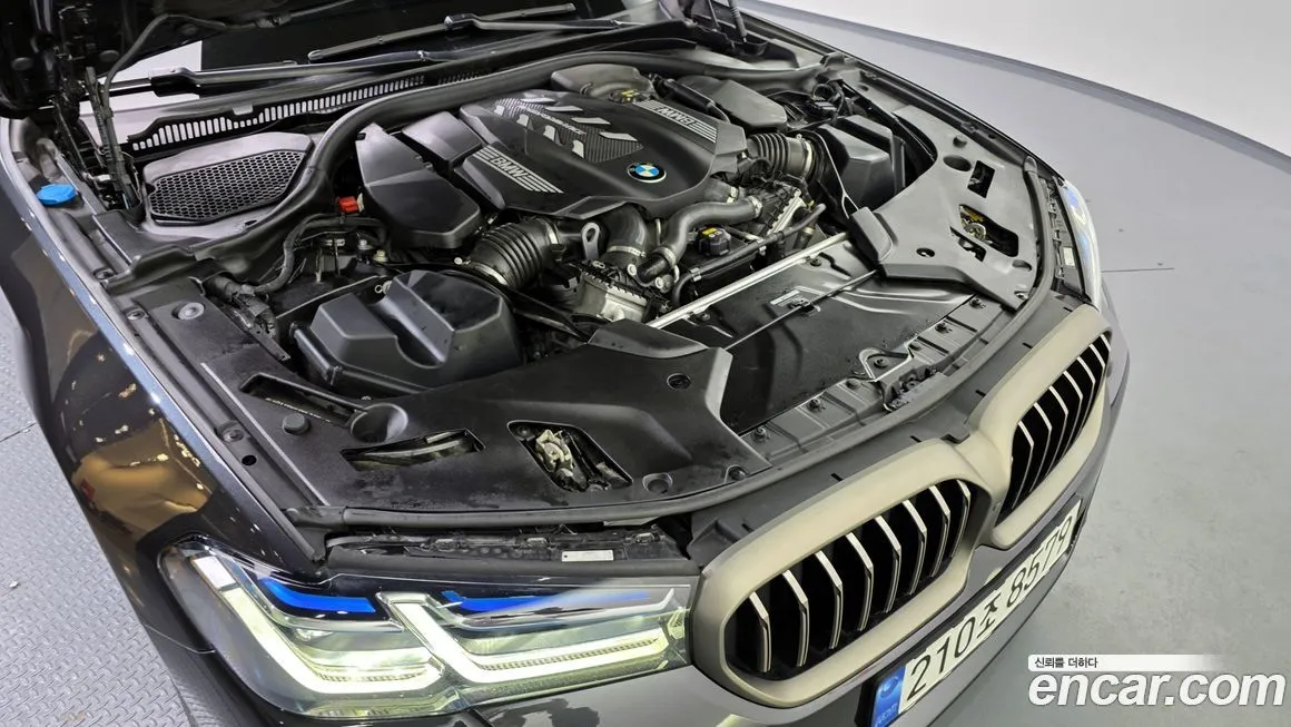 BMW 5-Series 2023 из KR, фото 6