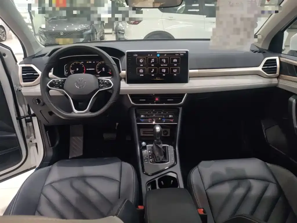 Volkswagen Tharu 2024 из CN, фото 10